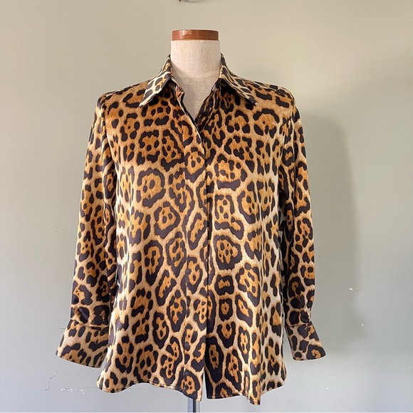 Yves Saint Laurent Animal print button down shirt size Medium - Picture 1 of 5